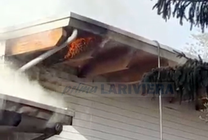 Bordighera: riparare la scuola incendiata costerà 1,5 milioni, ma chi paga?