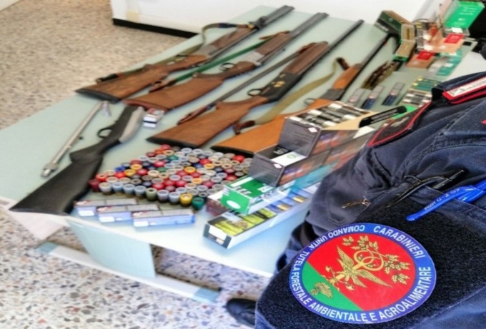 Carabinieri forestali scoprono mattatoio abusivo in casa di un bracconiere