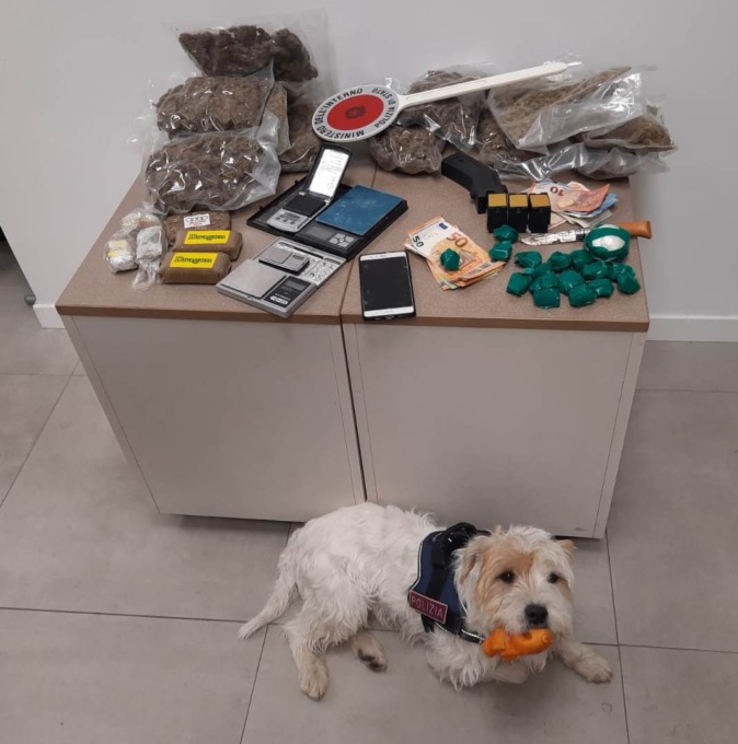Droga arrestato 44enne a Taggia