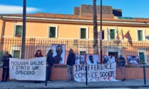 Sit-in davanti al tribunale di Imperia per la sentenza sull'aggressione a Moussa Balde