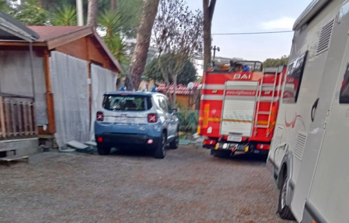 Uomo di 58 anni morto da cinque giorni dentro un boungalow a Ventimiglia