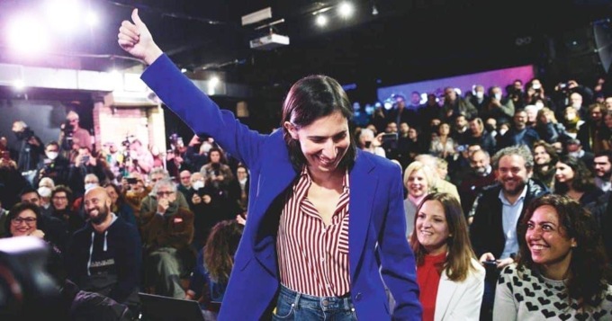 Elly Schlein vince le primarie, è il primo segretario donna a guidare il Pd