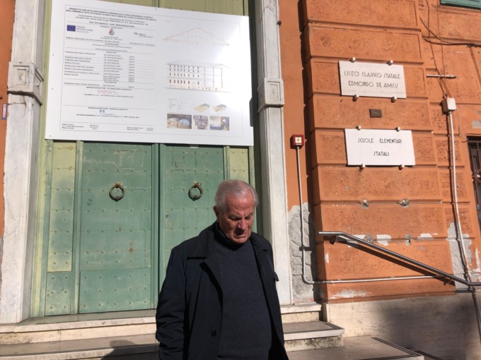 Sopralluogo del sindaco Scajola alle Scuole Piazza Calvi di Imperia