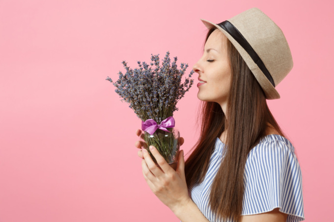 Da oggi con La Riviera in omaggio la lavanda