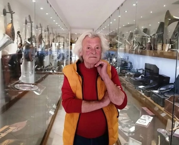 Morto Giuliano Fogliarino, il “papà” del museo degli strumenti musicali antichi
