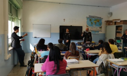 I Carabinieri incontrano gli studenti dell’istituto “Ruffini” di Bordighera