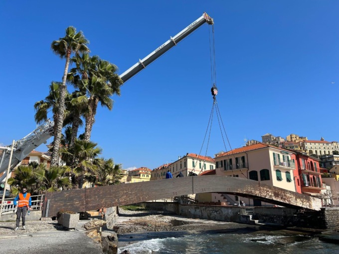Addio al ponte di Borgo Cappuccini
