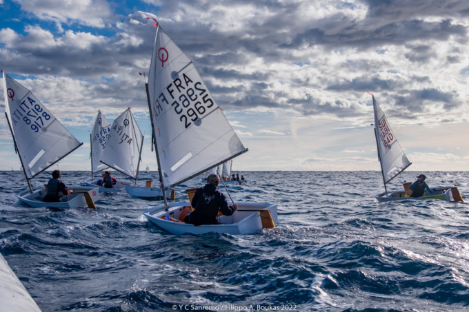 A Marina degli Aregai il Trofeo Optimist Italia Kinder Joy of Moving