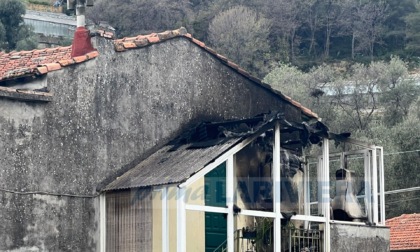 Barbecue e caldaia in fiamme: 11 persone in ospedale per accertamenti
