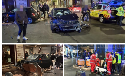 Schianto tra due auto nella notte sull'Aurelia a Bordighera, tre feriti
