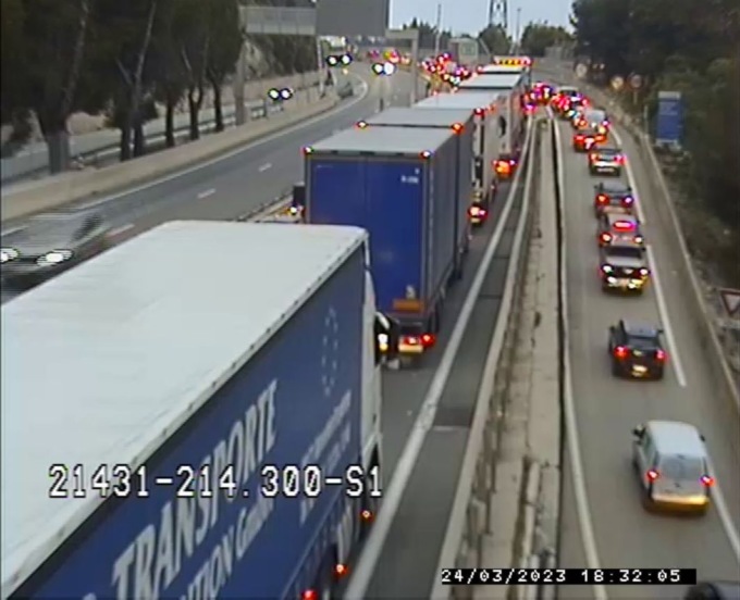 Motociclista muore sull’A8 tra Monaco e Mentone, lunghe code verso l’Italia