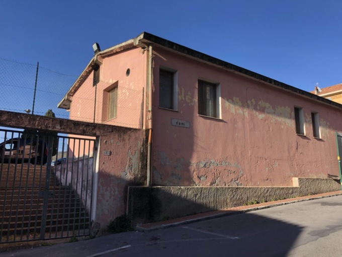 Danneggiati bagni e bar dello stadio Ciccione