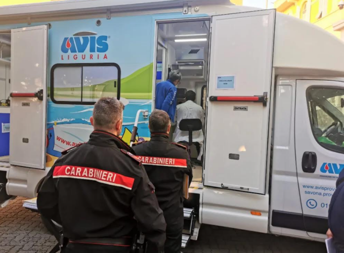 Carabinieri di Imperia donano il sangue