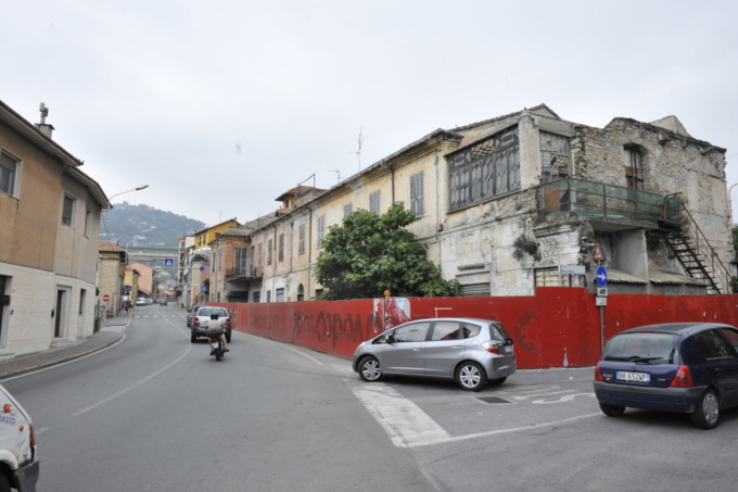 Il sindaco di Imperia firma un’ordinanza per il degrado dell’edificio di “Giro dei Galli”