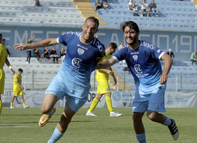 Gagliardi e Maglione segnano la vittoria della Sanremese