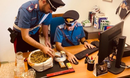 Uomo in possesso di un chilo di droga arrestato dai carabinieri di Ospedaletti