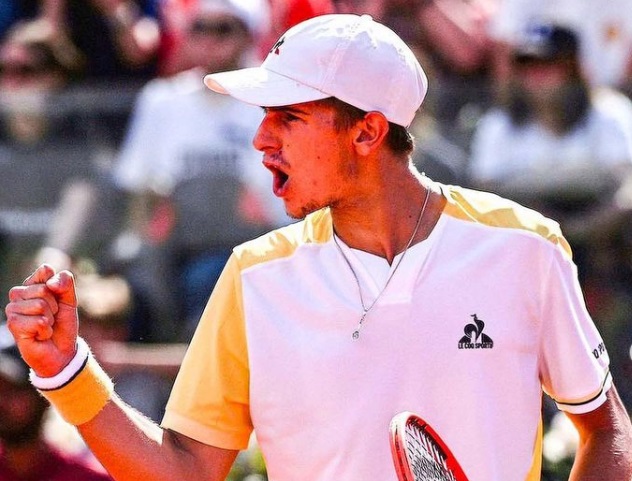 Matteo Arnaldi all’esordio in uno Slam batte Galan e vola al 2° turno del Roland Garros