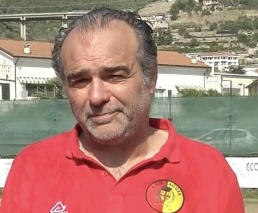 Divorzio a sorpresa tra il Taggia Calcio e mister Andrea Biolzi dopo la salvezza senza passare dai play out
