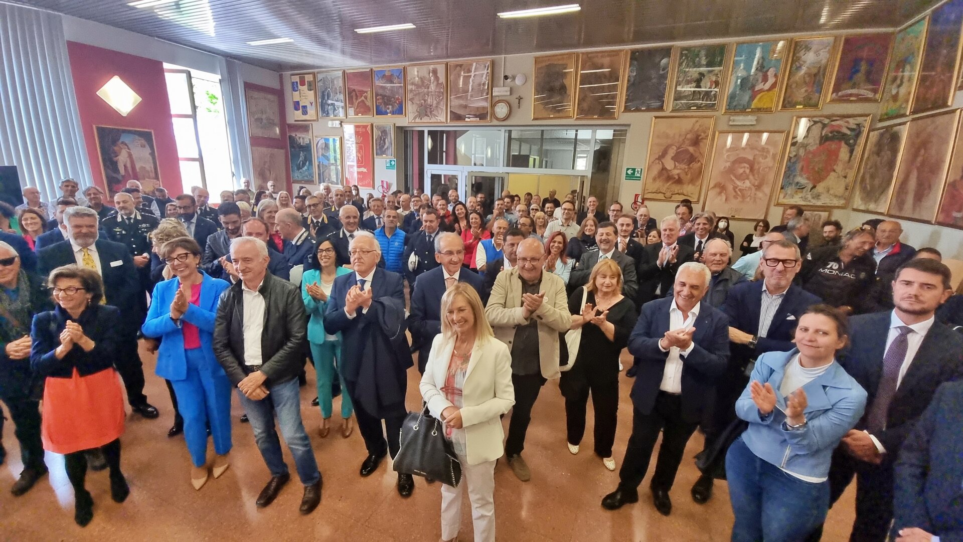 saluto cerimonia comune di ventimiglia commissario straordinario samuele de lucia_02