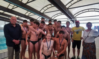 Il coach imperiese Gianluca Garibaldi vince con la Acquatica al torneo Ettore Sassi