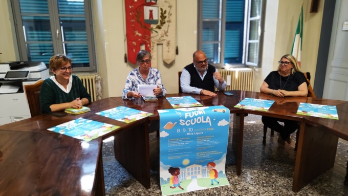A Riva la “mostra mai vista” Fuori Scuola
