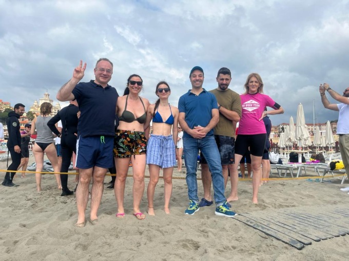 Anche Asl1 ha partecipato al “Rescue team” per salvare i cetacei spiaggiati