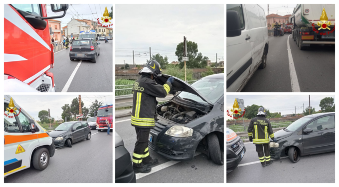 Donna incastrata nella propria auto dopo lo scontro con un furgone