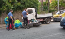 Schianto scooter e furgone a Sanremo: ferita una donna di 51 anni