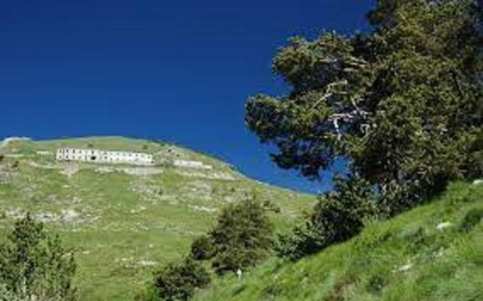 Colica renale in alta quota, soccorsa un’escursionista