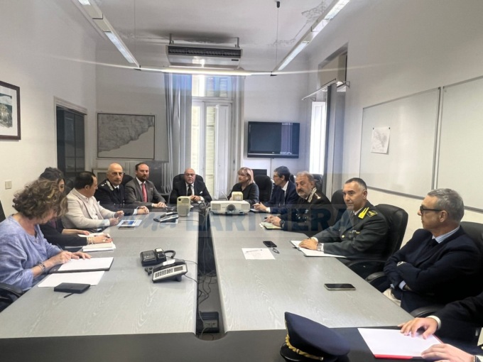 Più uomini e controlli fissi delle forze dell’ordine dopo il far west di Ventimiglia