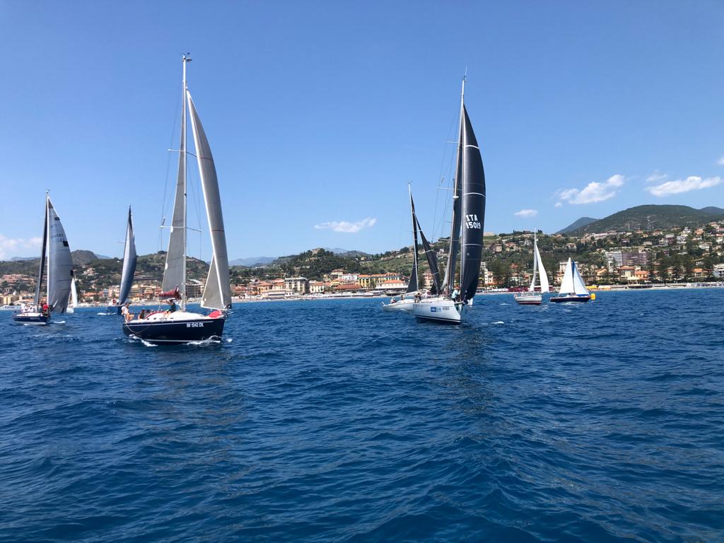 yacht club cala del forte regata velica gallinara vela ventimiglia_04