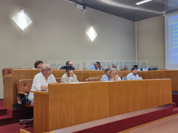 La maggioranza fa quadrato attorno a Di Muro dopo la sparatoria di via Tenda