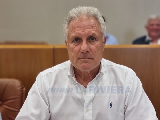 Dieci giorni di tempo a Ventrella per rimuovere la causa di incompatibilità