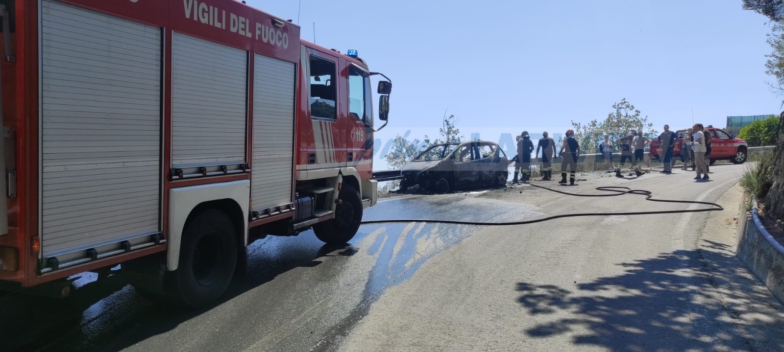 incendio auto arma di taggia beuzi_02