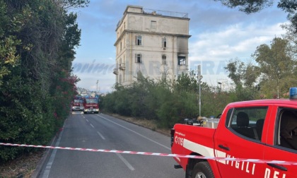 In fiamme il terzo piano di Villa Helios a Sanremo