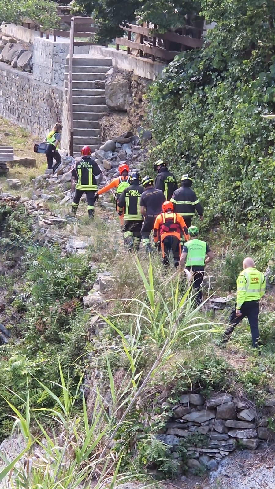 incidente mortale carpasio montalto ape torrente carpasina valle argentina_04