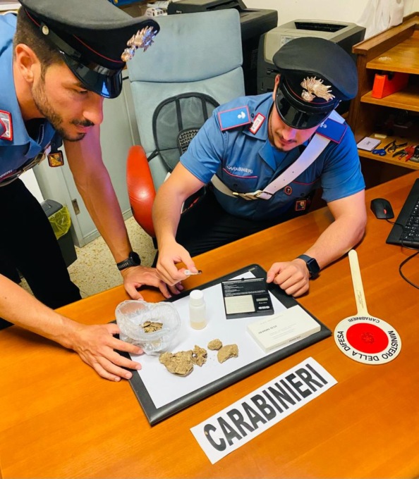 Arrestato dai Carabinieri con 250 grammi di eroina