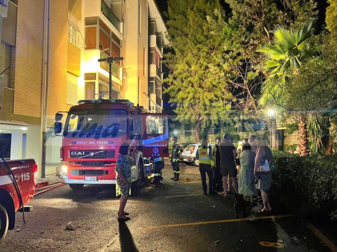 Incendio nella notte in un appartamento di corso Limone Piemonte a Ventimiglia