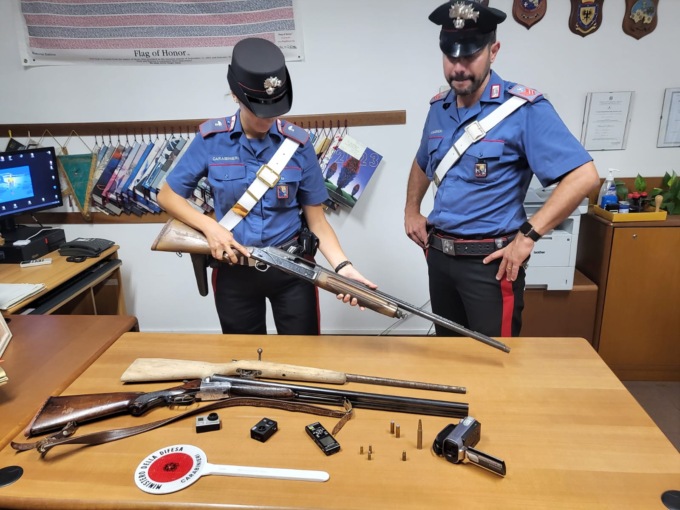 Blitz ad Arma di Taggia: sequestrati 3 fucili, arrestato un 46enne