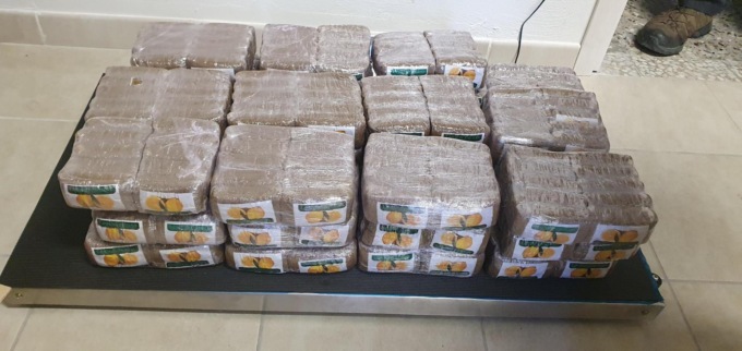 Sequestrati alla frontiera di Ventimiglia oltre 400 kg di hascisc e marijuana