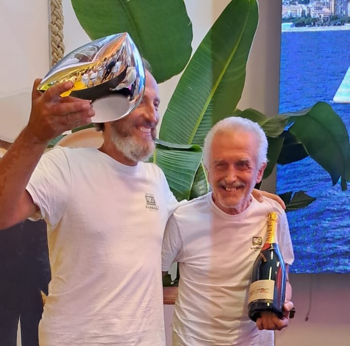 CADO chef e armatore barbara ritirano premio concorso degli chef a MCW