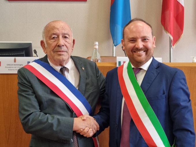 Primo incontro bilaterale tra le giunte comunali di Ventimiglia e Mentone. Foto e Video