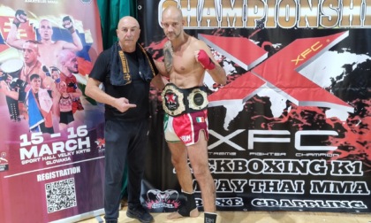 Mirko Grillo vince il titolo mondiale di kickboxing il giorno della sua ultima gara in carriera