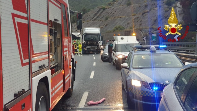 Autofiori riaperta, lunghe code tra Taggia e Imperia
