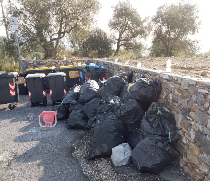 Abbandono di rifiuti a Diano Marina: pizzicati gli autori, multe fino a 500 euro