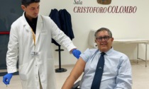 Presidente Toti e l'Assessore Gratarola si sottopongono alla vaccinazione