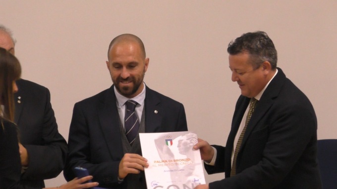 Ad Andrea Di Latte la Palma Coni per il merito tecnico