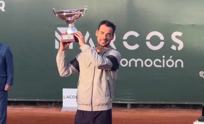 La domenica storica del tennis italiano si chiude con il trionfo di Fabio Fognini a Valencia