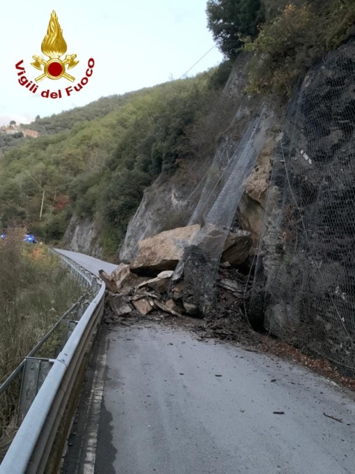 Riaperta alle 11.15 la provinciale 548 della valle Argentina