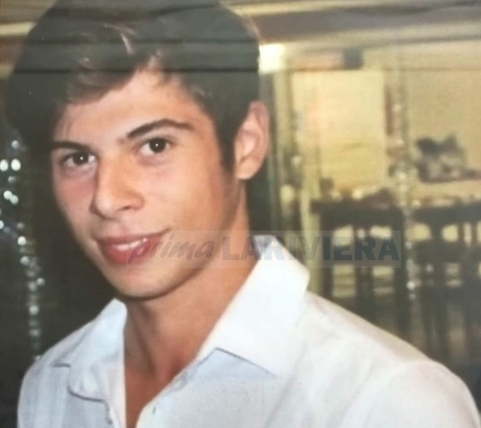 Il giallo di Alessio Vinci: connessioni al pc post mortem, gip proroga indagini